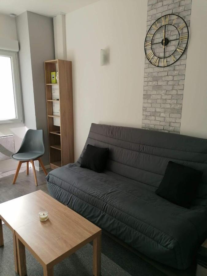 F2 Apartment Noyant